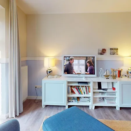 Appartement Stella 1 *